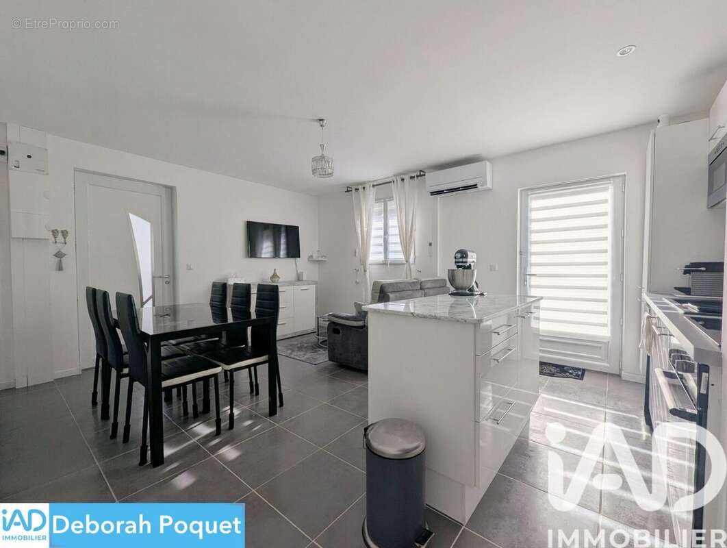 Photo 9 - Appartement à RIS-ORANGIS