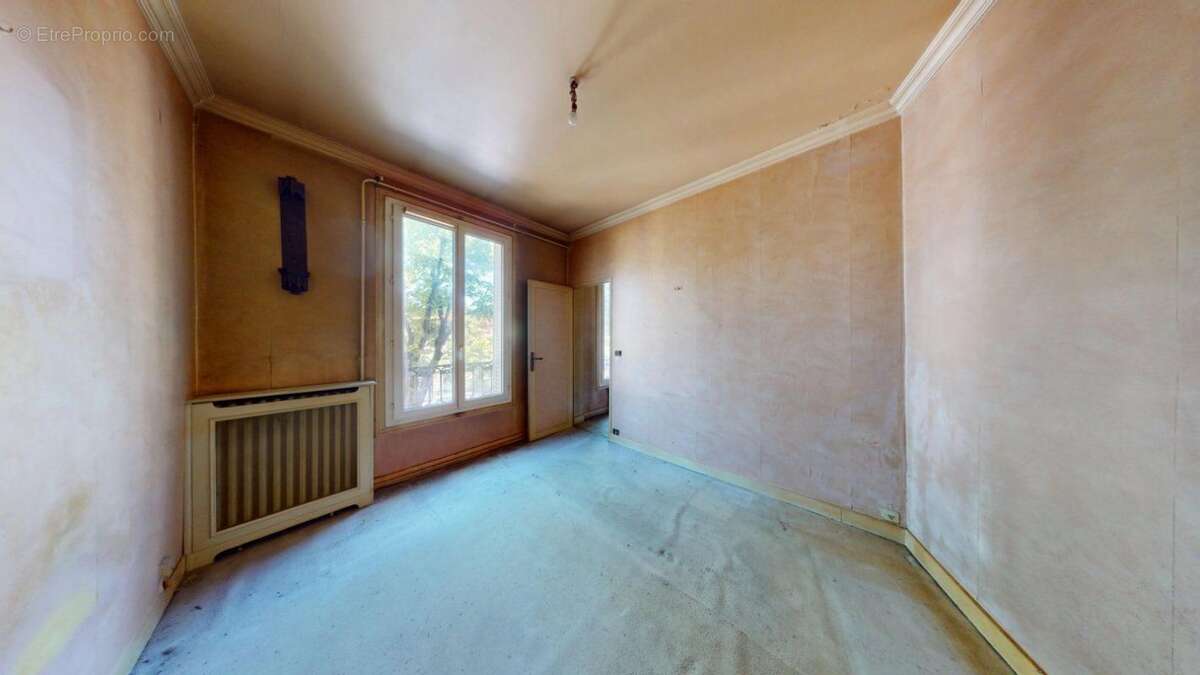 Appartement à MAISONS-ALFORT