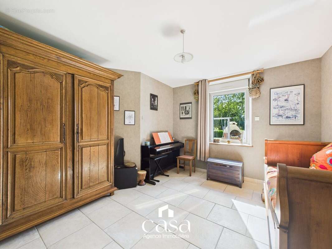 Maison à LINGREVILLE