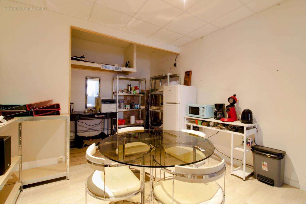 Commerce à BALARUC-LES-BAINS