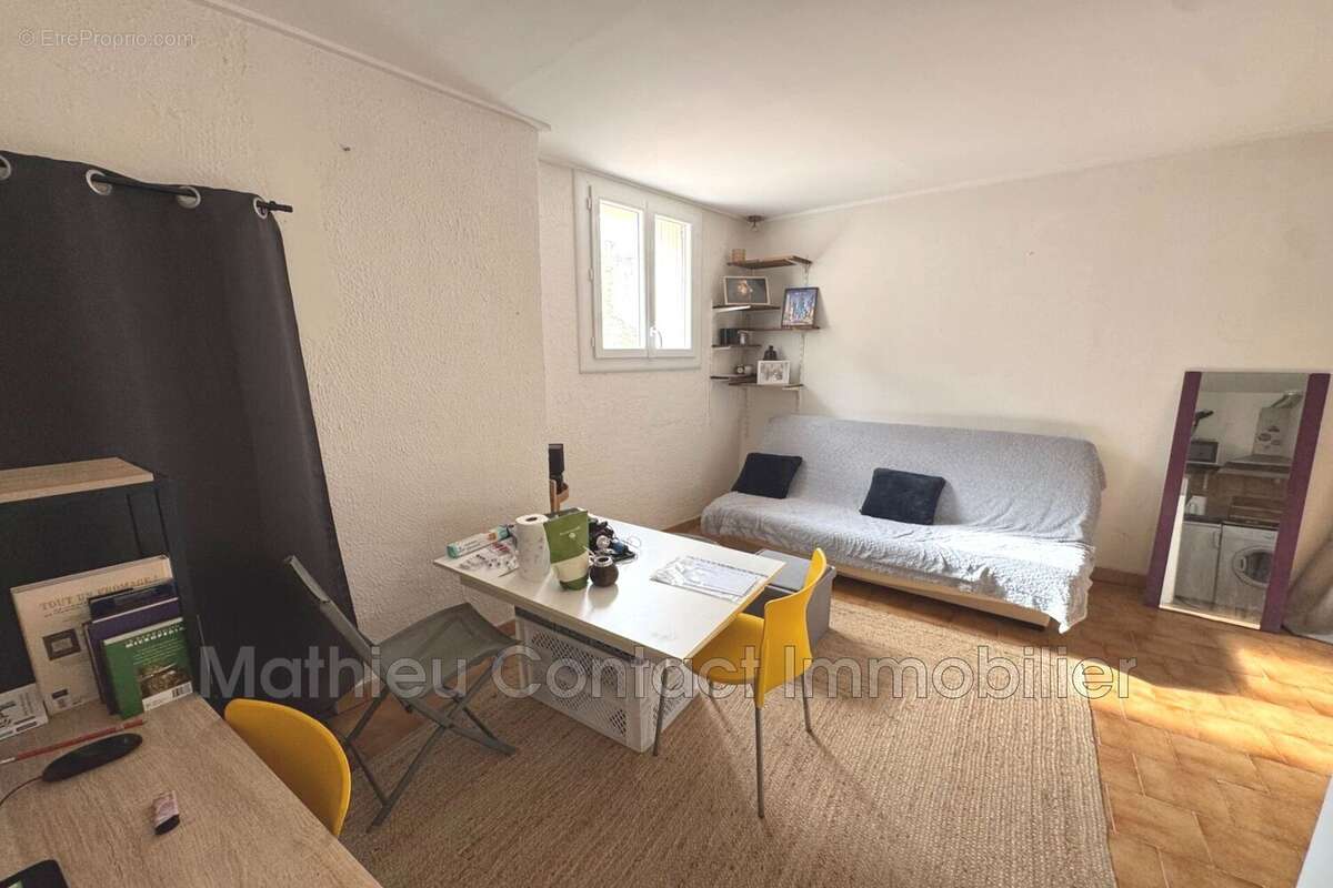 Appartement 40 m² à Nimes  - photo 3