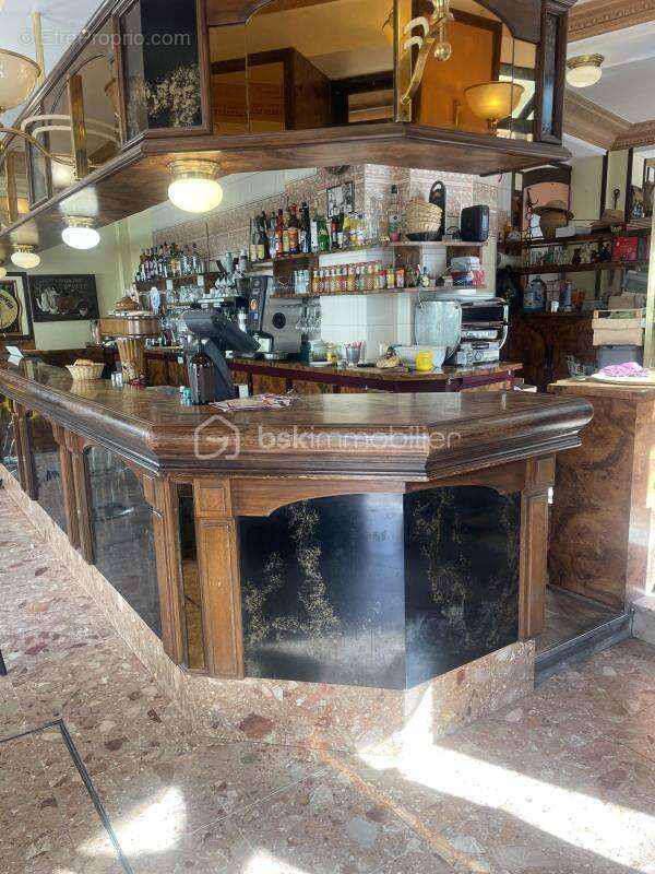 Commerce à VANVES