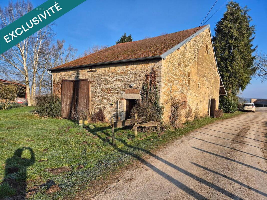 Photo 1 - Maison à DAMMARTIN-MARPAIN