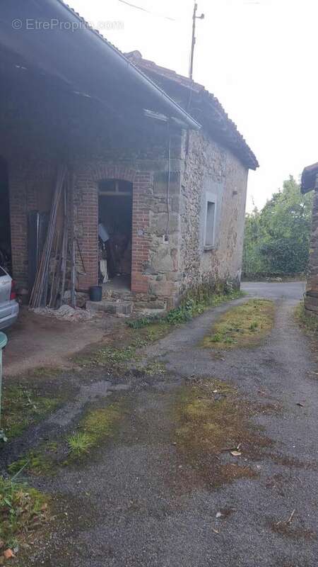Façade maison - Maison à FIGEAC