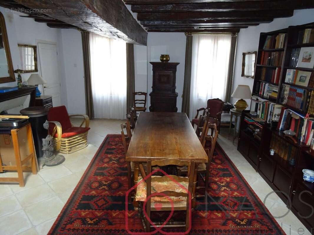 Maison à AUBIGNY-SUR-NERE