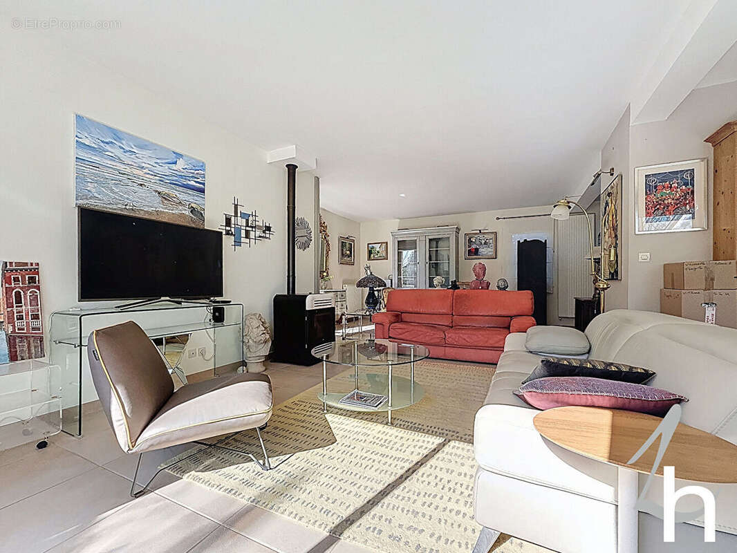 Maison à VILLONS-LES-BUISSONS