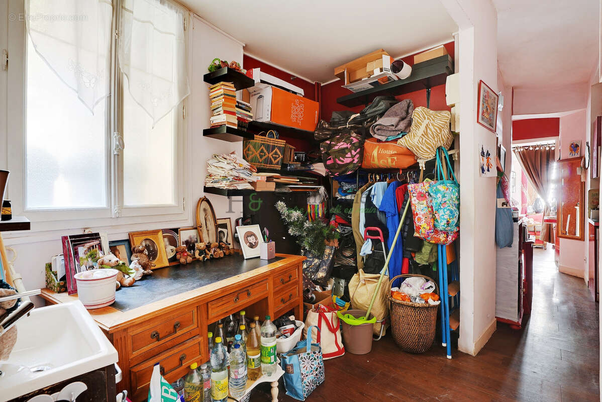 Commerce à PARIS-16E