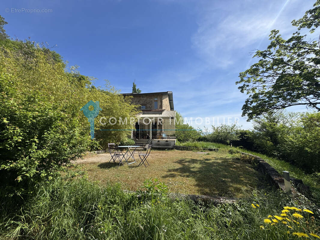 Maison à ROMANS-SUR-ISERE