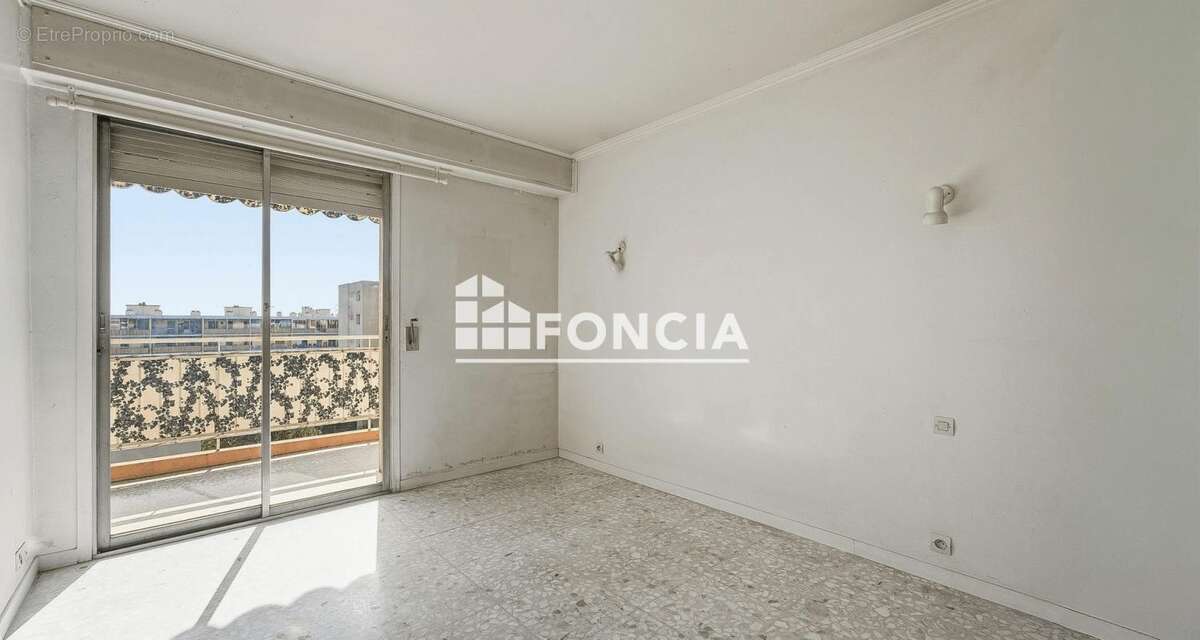 Appartement à LE CANNET