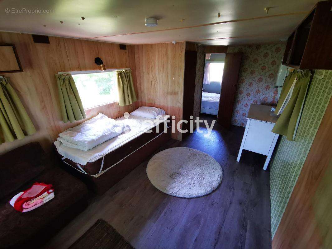 Maison 112 m² à Landelles-Et-Coupigny  - photo 27