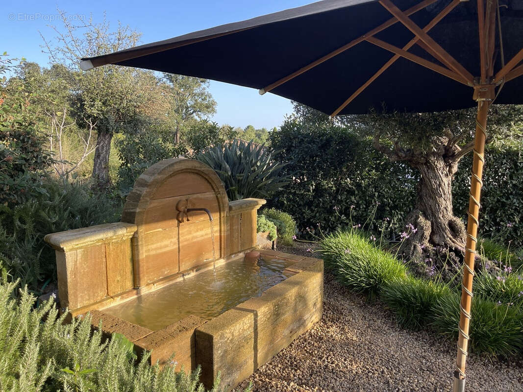 Maison à PLAN-DE-LA-TOUR