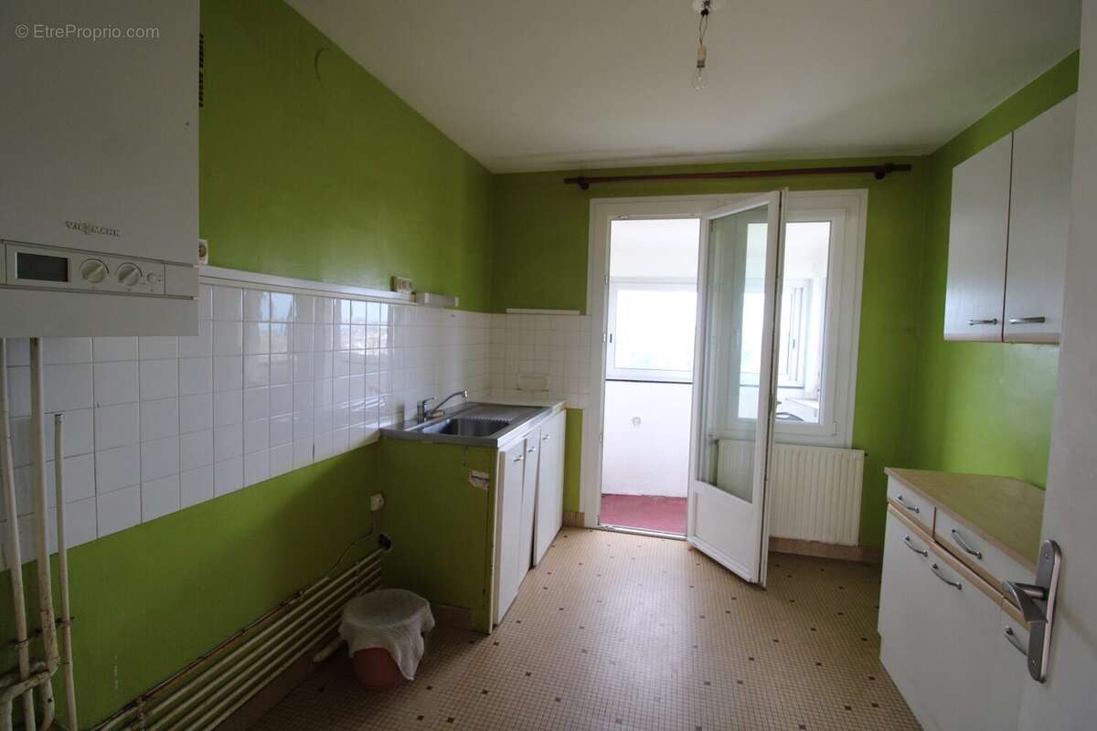Appartement 70 m² à Saint-Brieuc  - photo 5