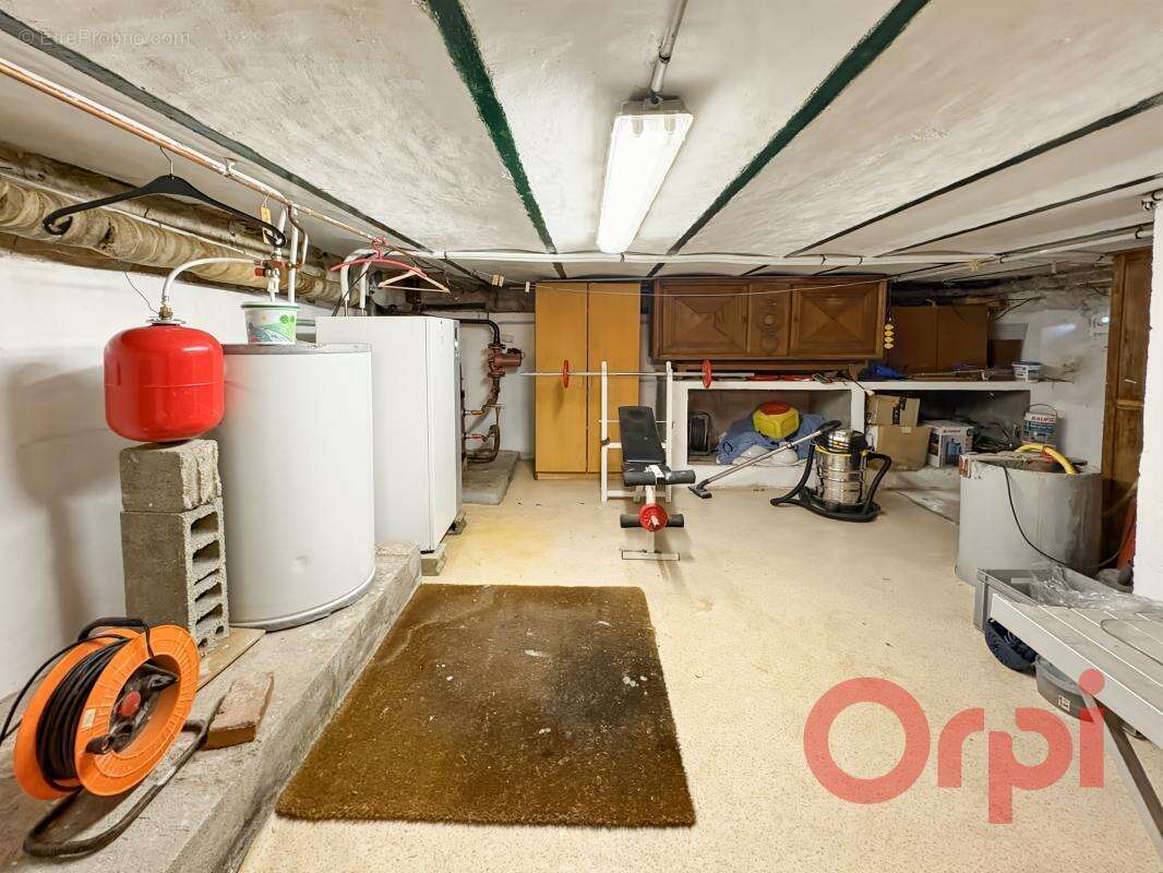 Maison à SAINT-AMAND-MONTROND