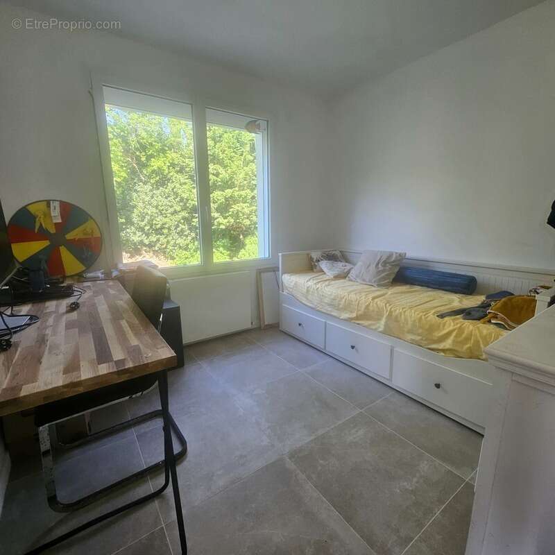Maison au calme sur 3300 m2 de terrain arboré - photo 13