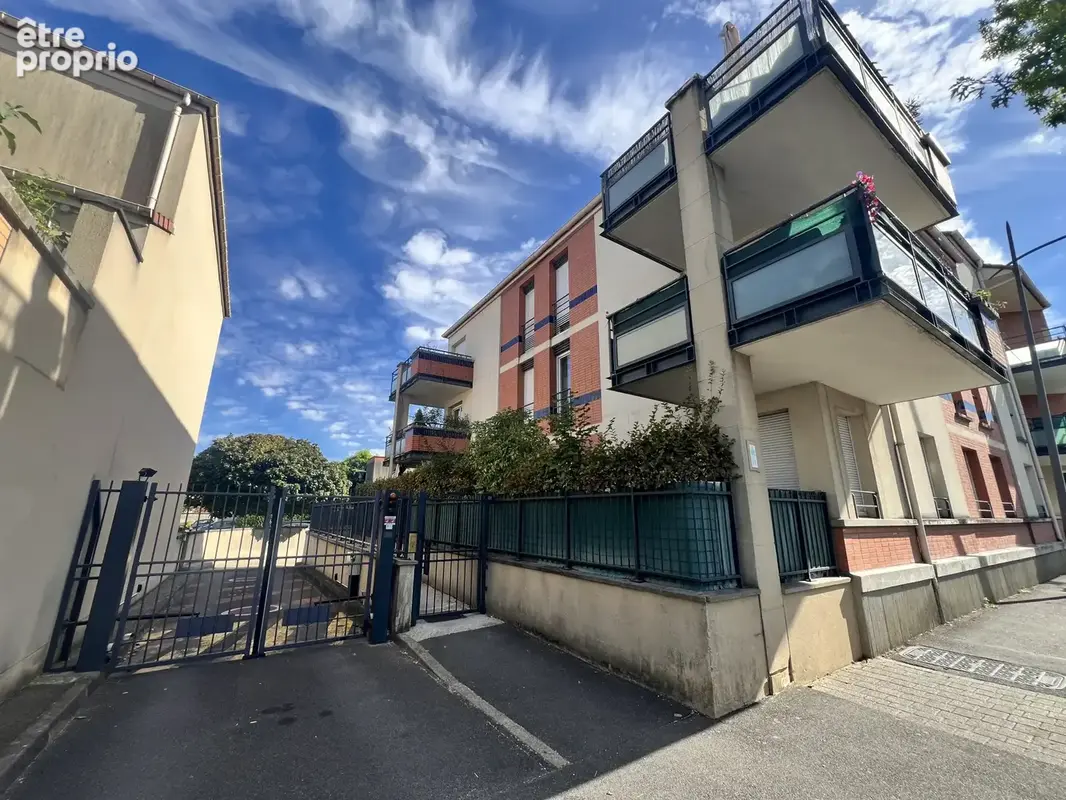 Appartement à GRIGNY