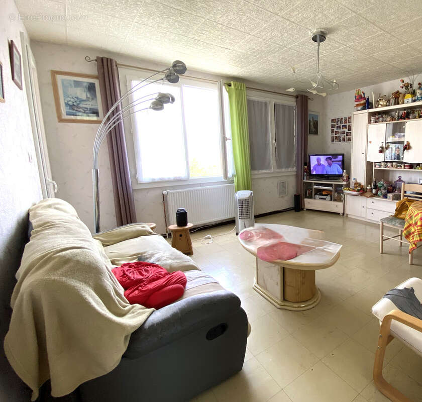 Appartement à CHATEAU-ARNOUX-SAINT-AUBAN