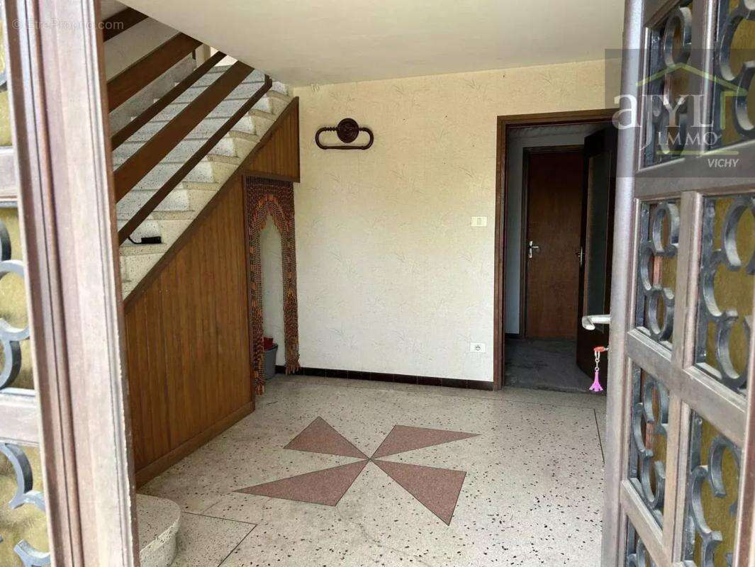 Maison à MALAUZAT