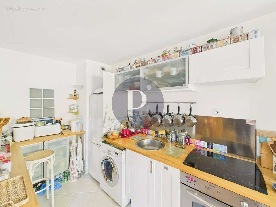 Appartement à VERRIERES-LE-BUISSON