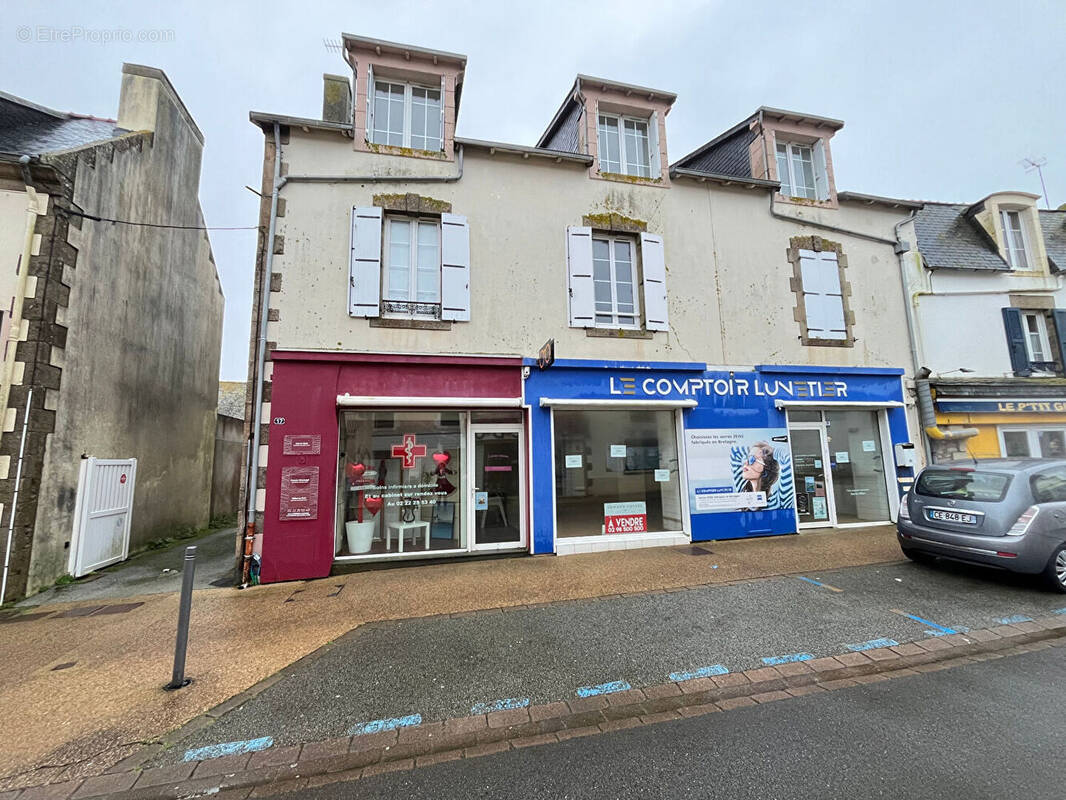 Commerce à GUILVINEC