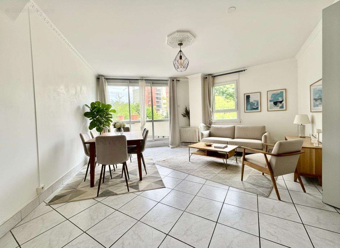 Appartement à EVRY