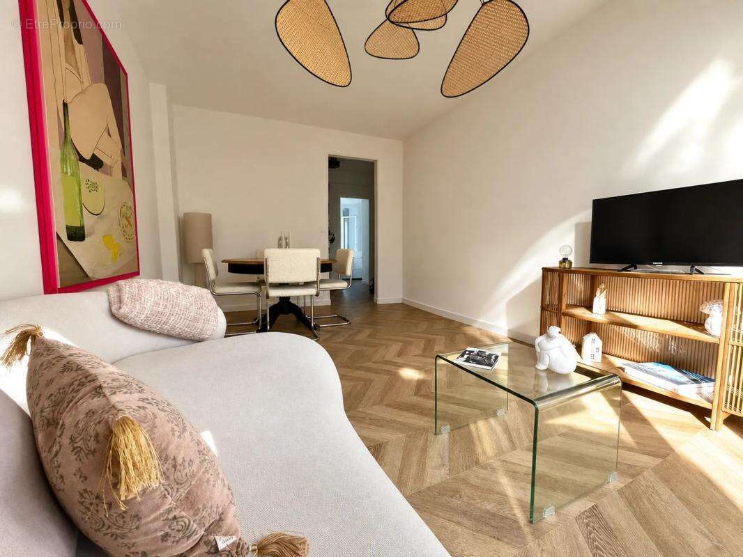 Appartement de 3 pièces de 52 m² à Narbonne - photo 2