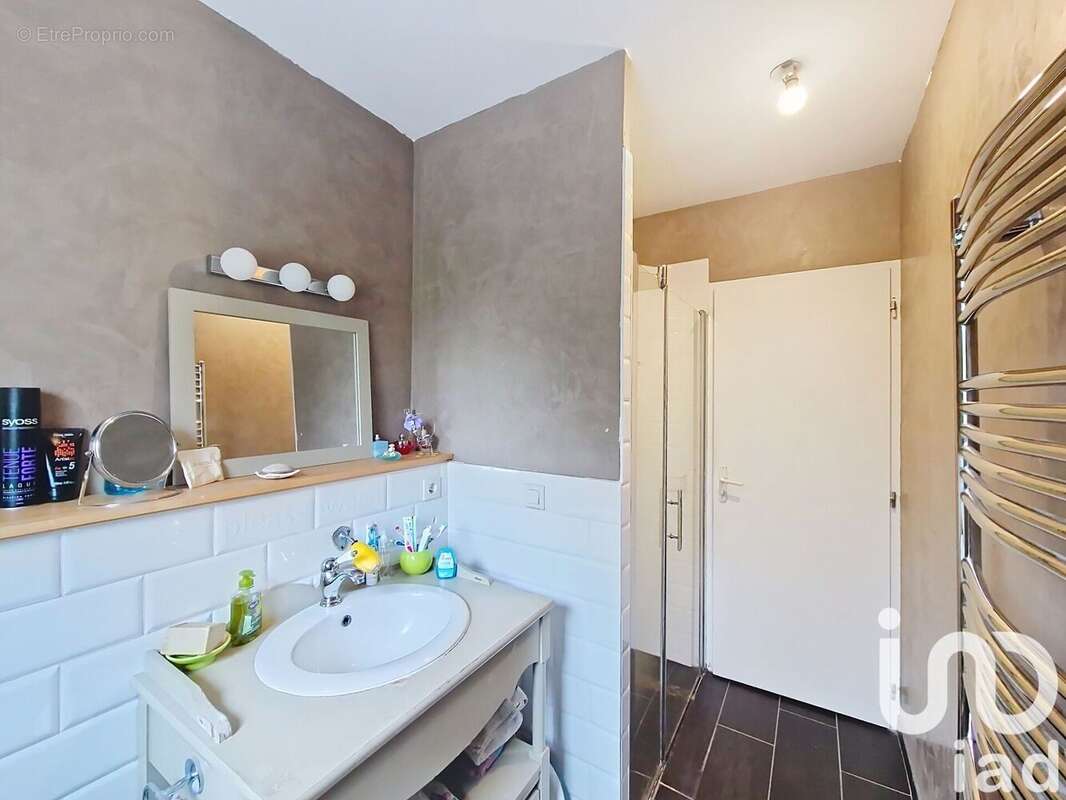 Photo 8 - Maison à SAINT-JEAN-D'ILLAC