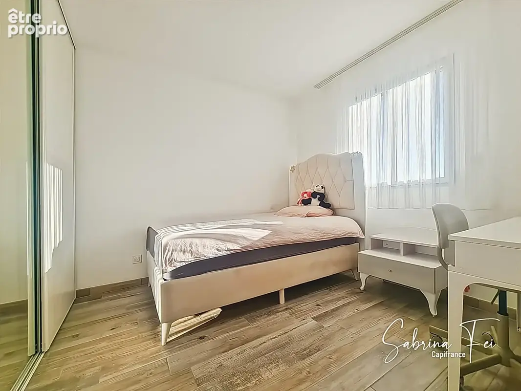 Saint-xandre maison recente - 6 chambres - - photo 13