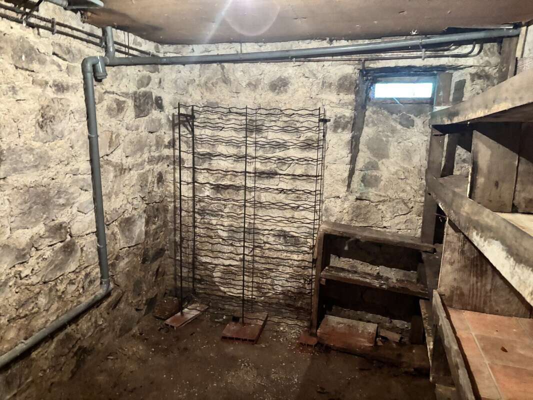 Maison 4 chambres 2sdb's, jardin 852 m2 - photo 6