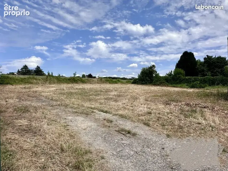 Terrain à NEUVILLE-SUR-OISE