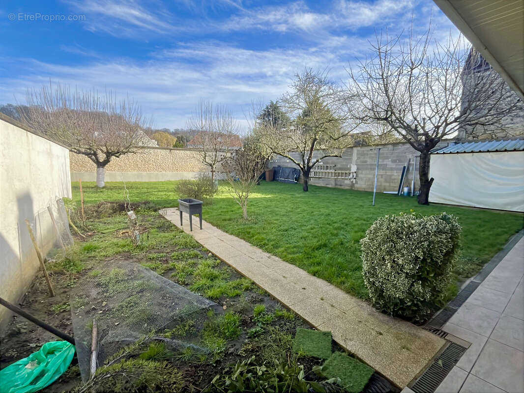 Appartement à LIANCOURT