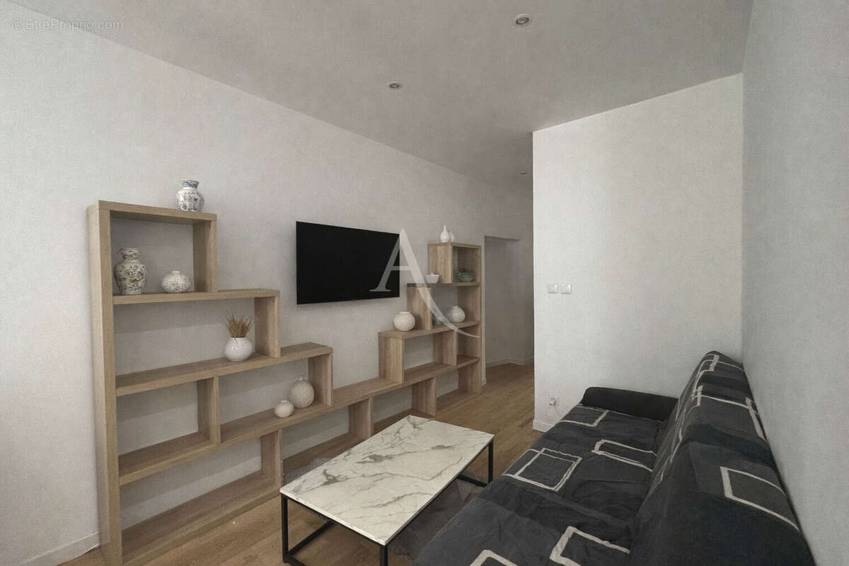 Appartement type 2 rénové centre village rians - photo 6