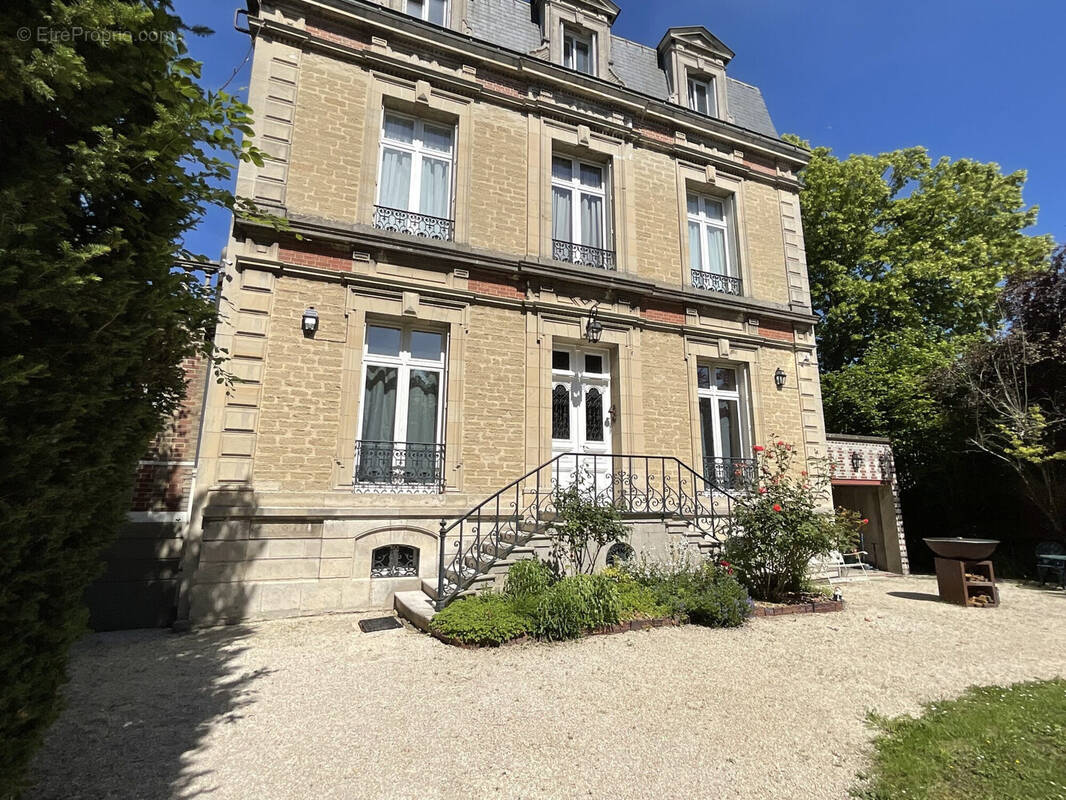 Maison à TROYES