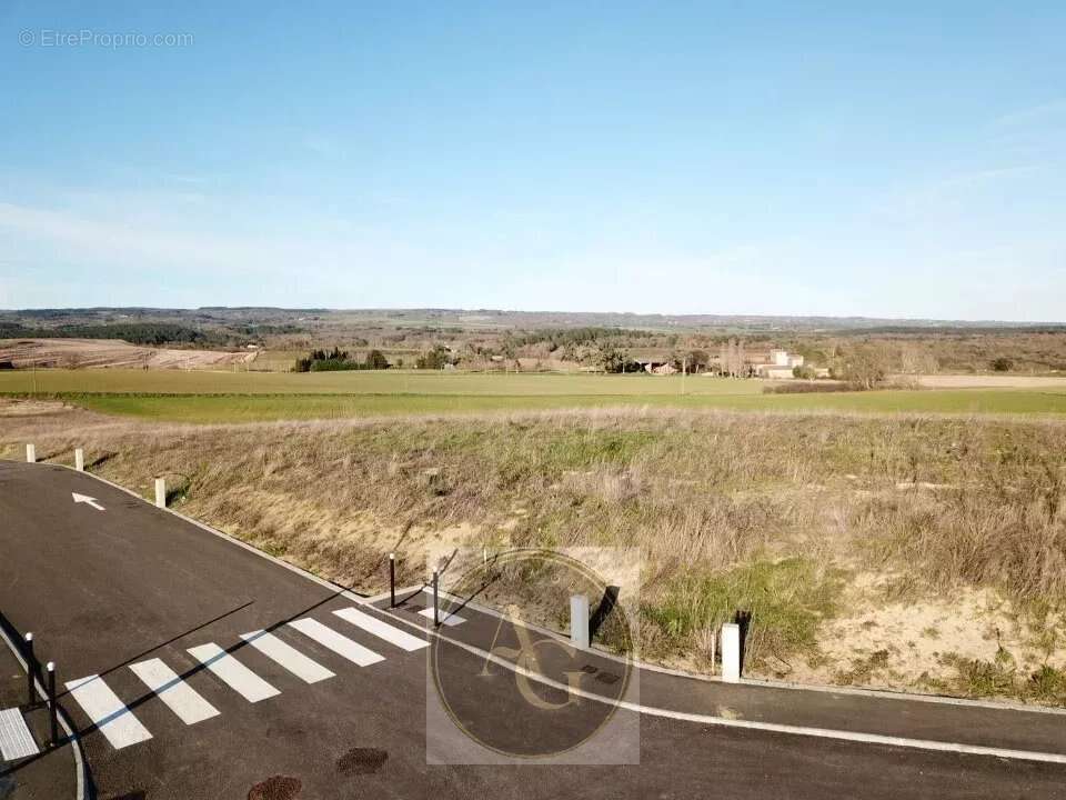 Terrain à SAINT-PAPOUL