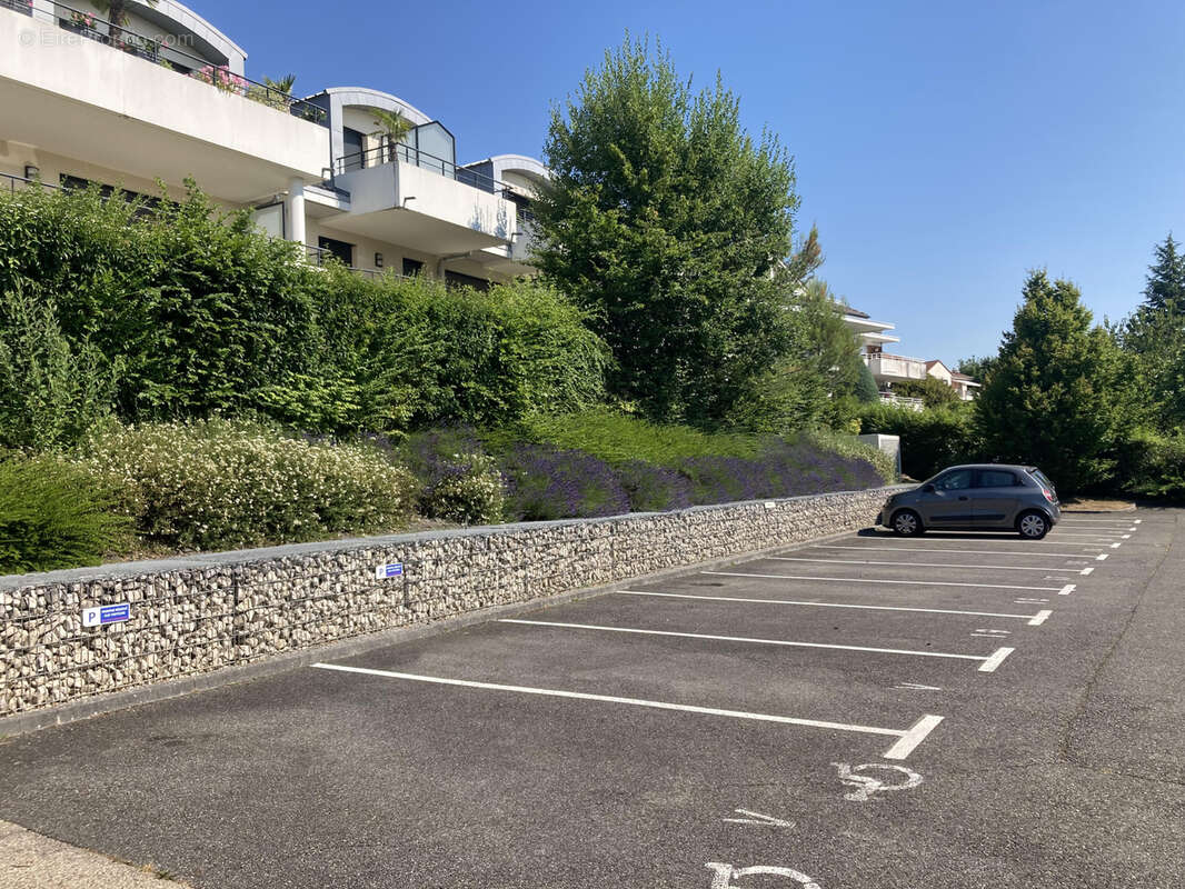 Appartement à DIVONNE-LES-BAINS