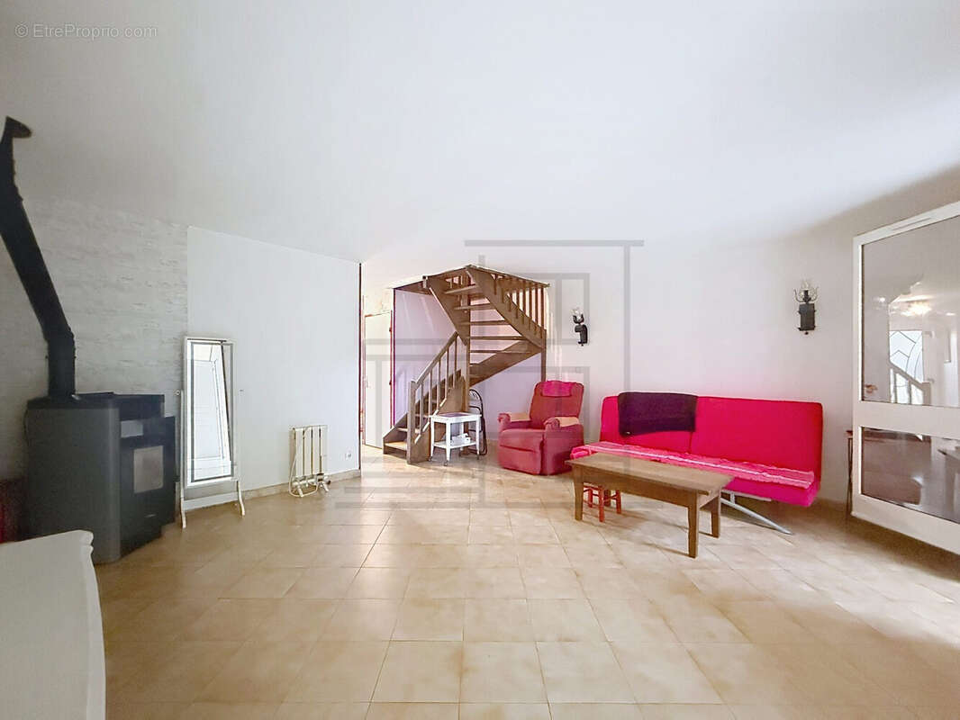 Maison à PERSAN