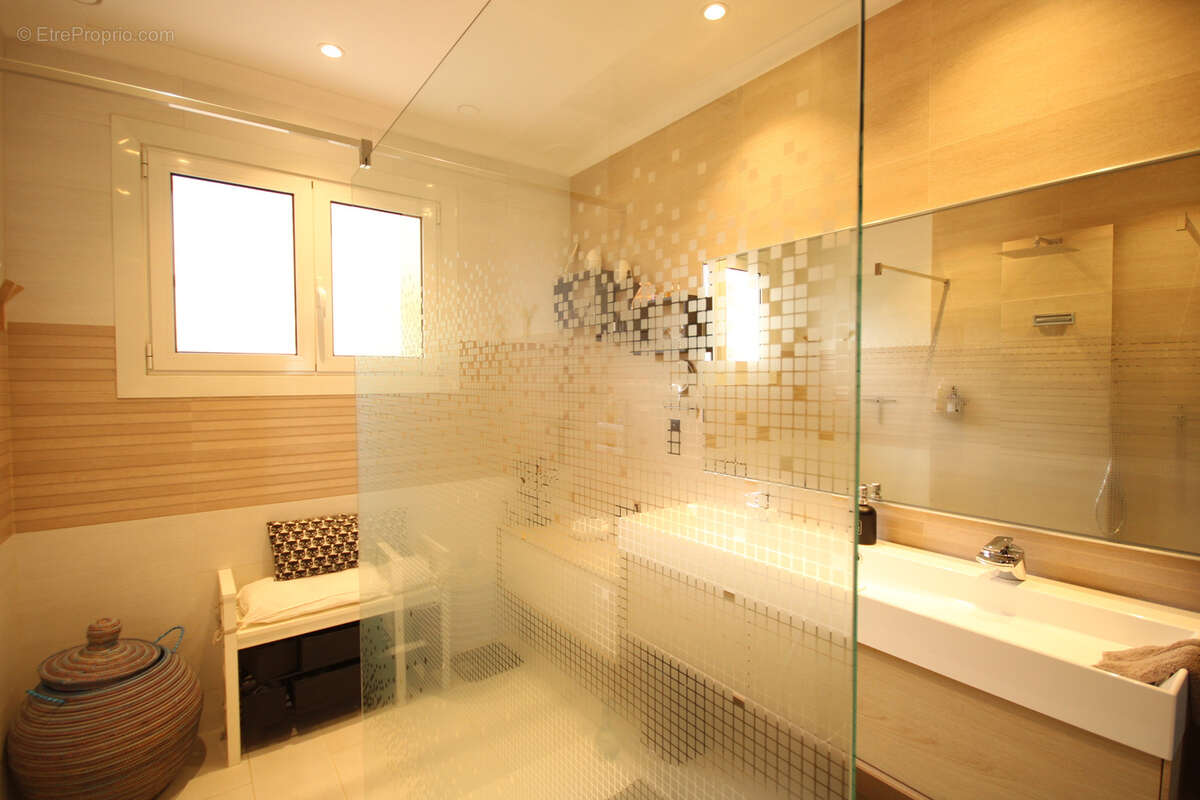 Maison à SAINT-JEAN-D&#039;AIGUES-VIVES