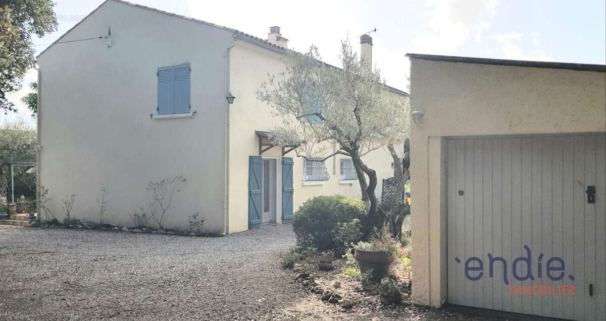 Maison à LORGUES