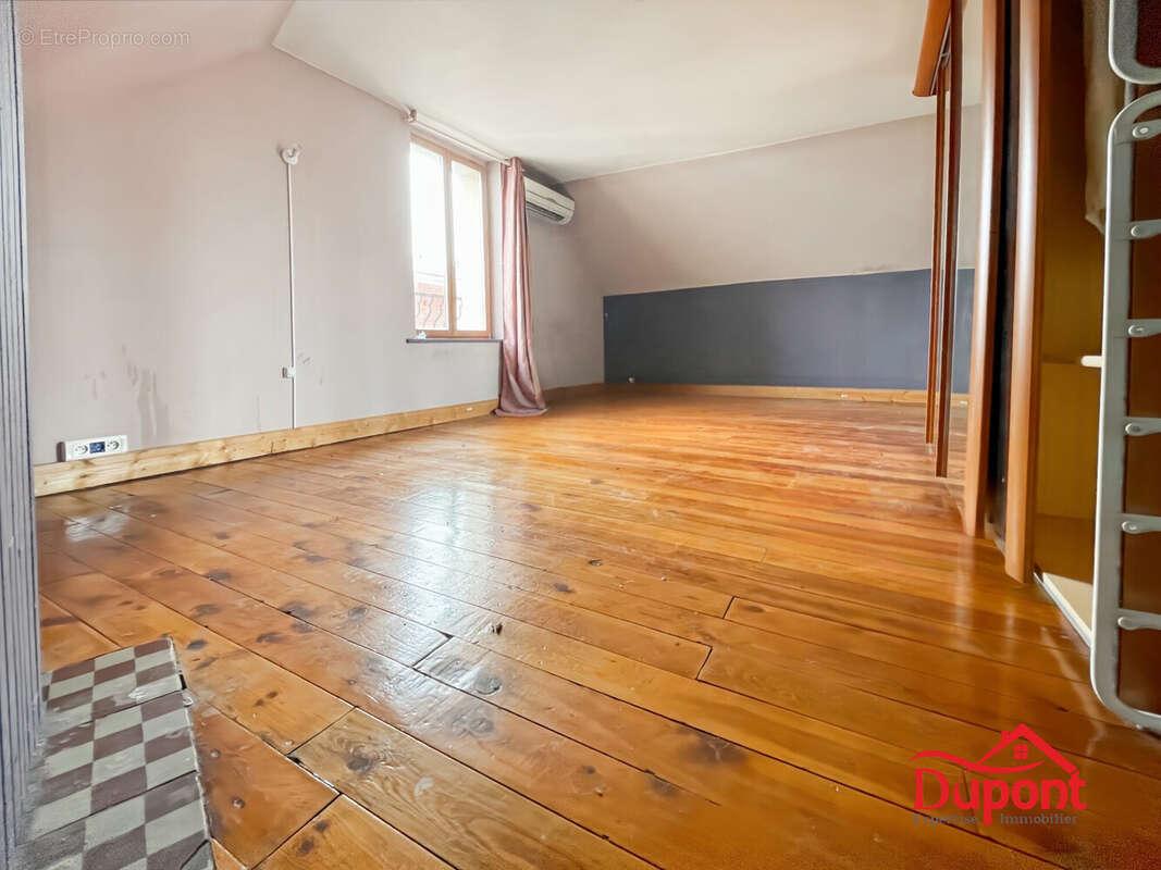 Maison à SAINT-QUENTIN