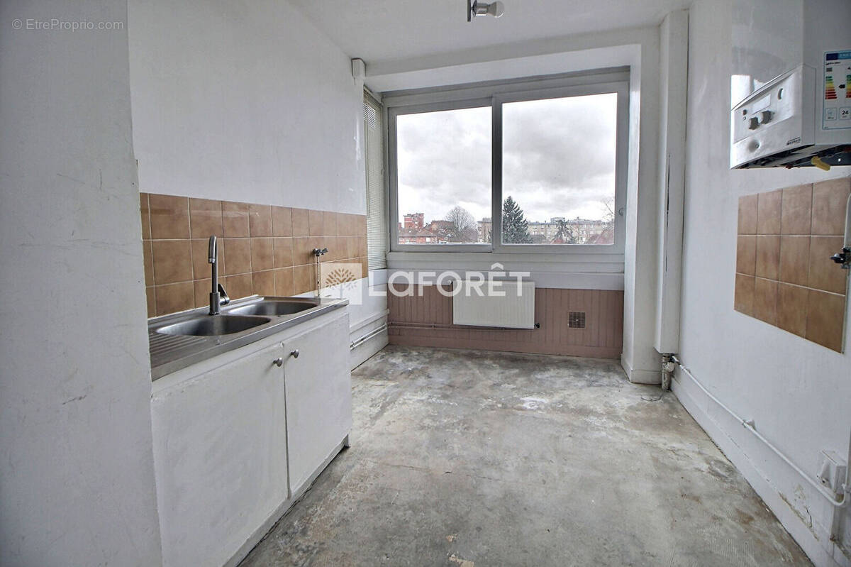 Appartement à SURESNES