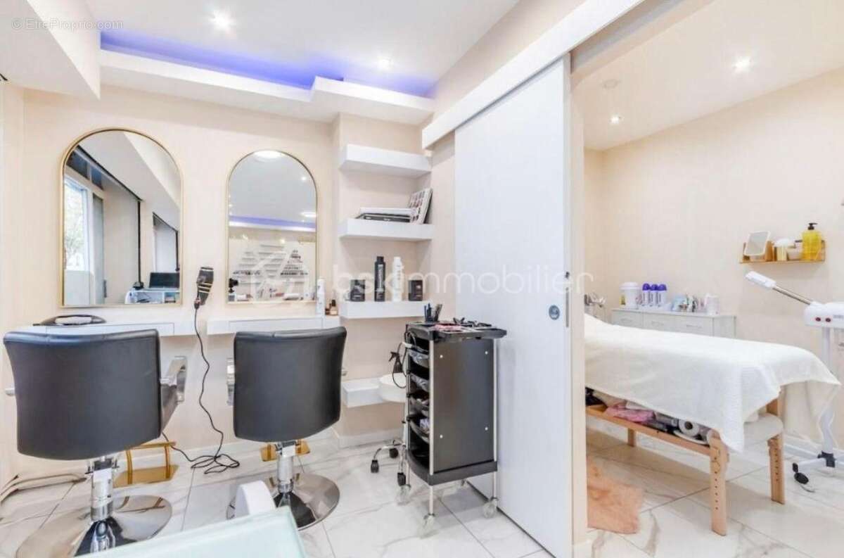 Fond de commerce /institut de beaute / coiffure et esthetique de 41 m2 - photo 4