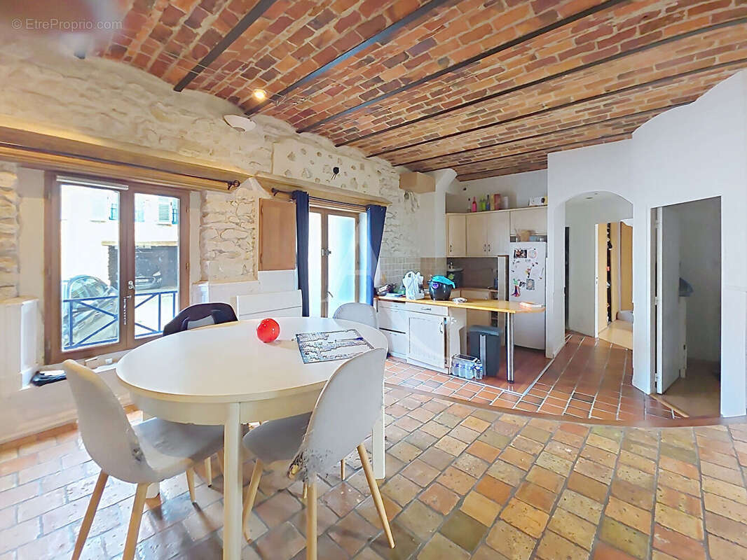 Appartement à MANTES-LA-JOLIE