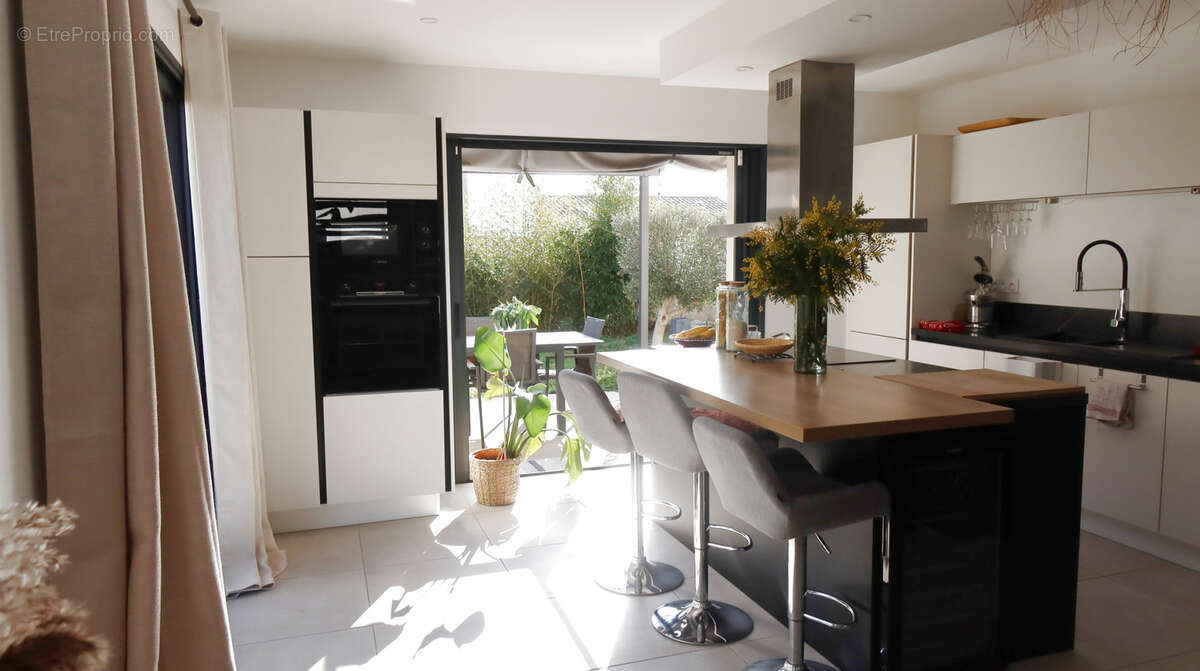 Maison à SALLES-D&#039;AUDE