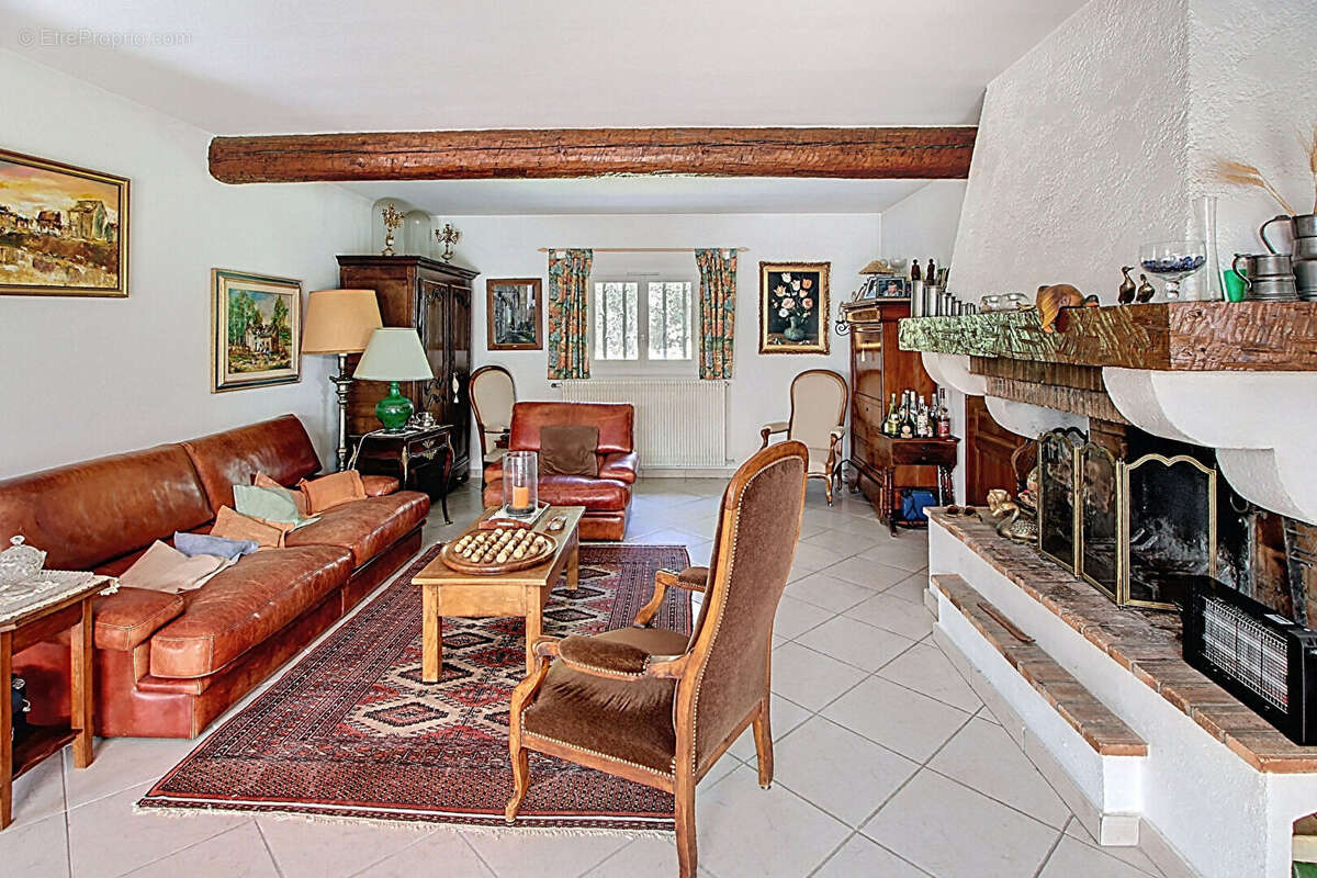 Maison à TOURTOUR