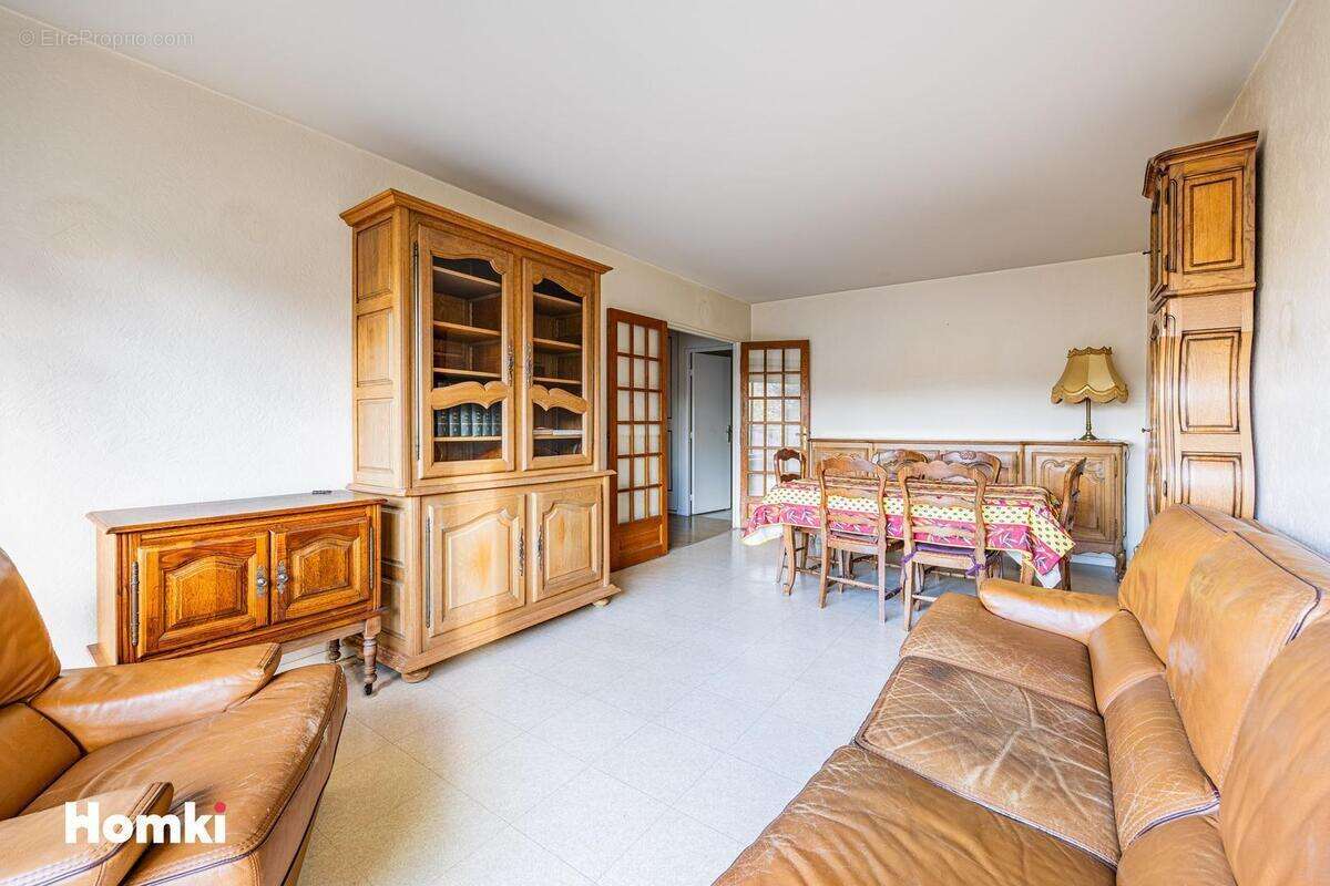 Appartement à LE PERREUX-SUR-MARNE