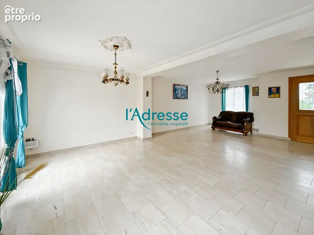 Maison familiale Bouafle de 118m² et 4 chs - photo 4