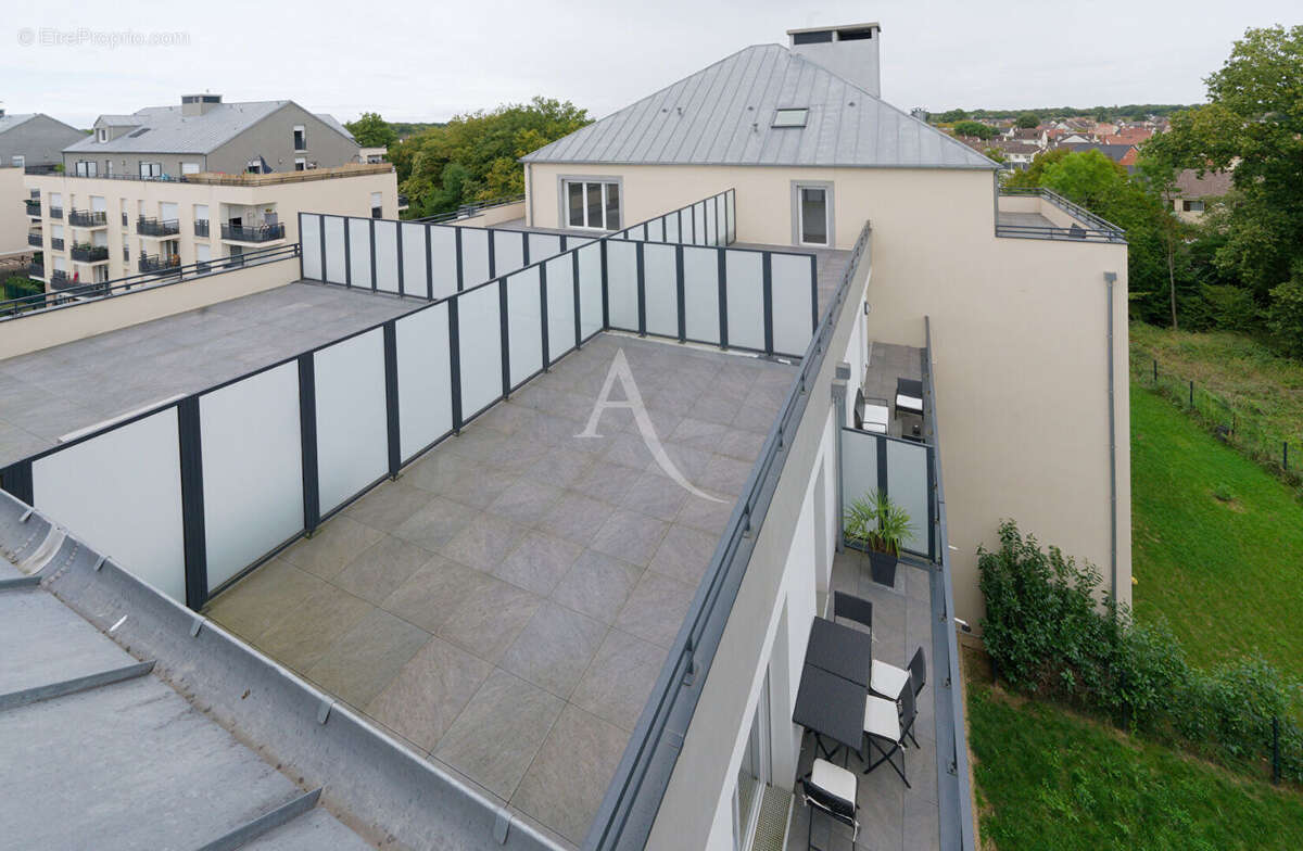 Appartement à OZOIR-LA-FERRIERE