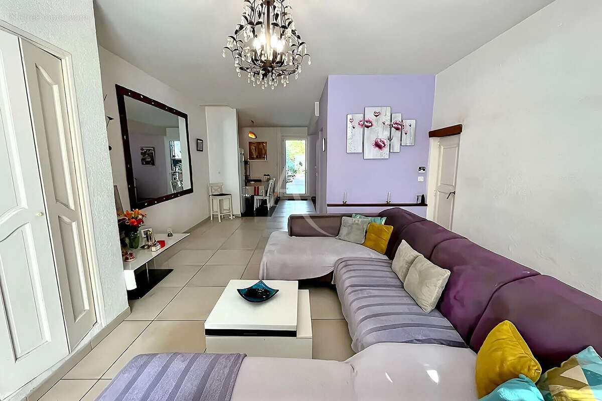 Maison à FRONTIGNAN