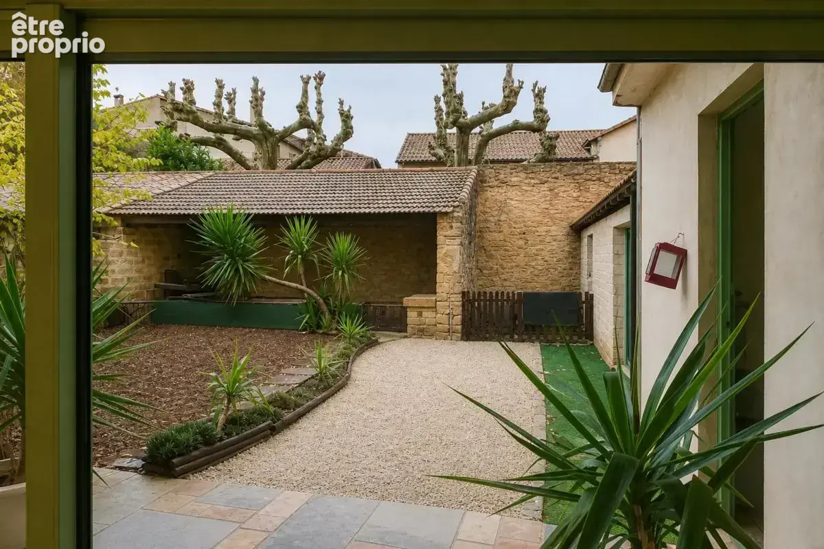 Charme ancien à Pignan : appartement 98 m² avec jardin - photo 12