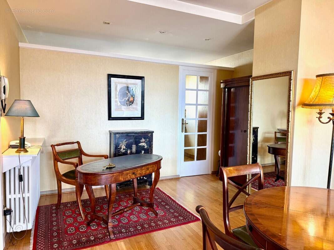 Appartement à ROMANS-SUR-ISERE