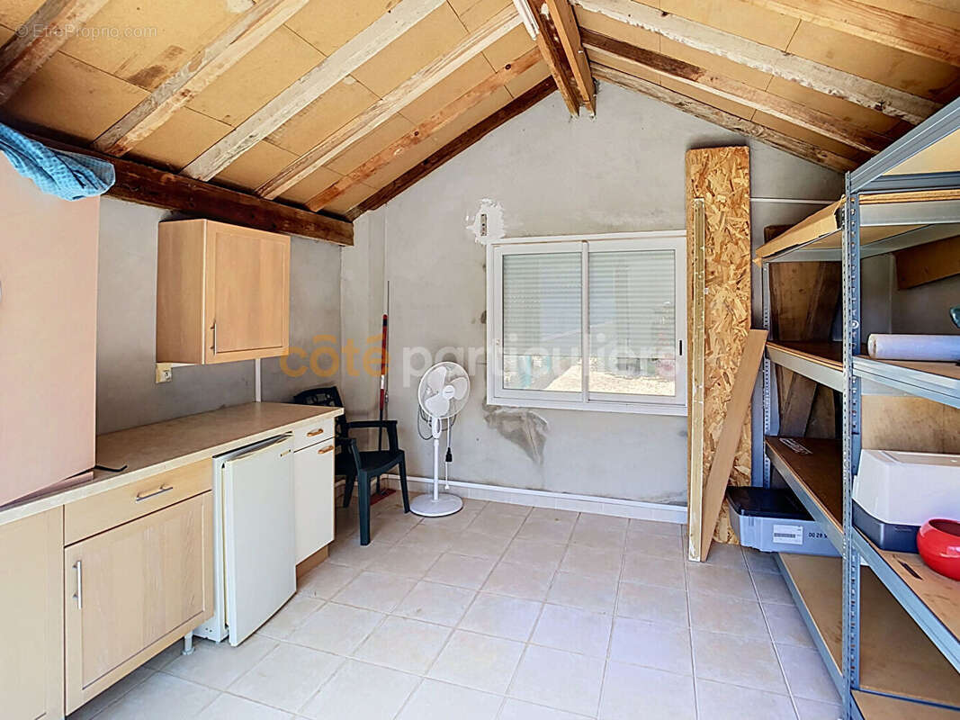 Maison - 85.87 m²  - Coufouleux - 4 pièces - plain-pied - photo 10